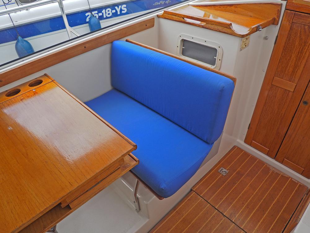 Stuurhuis, Accommodatie